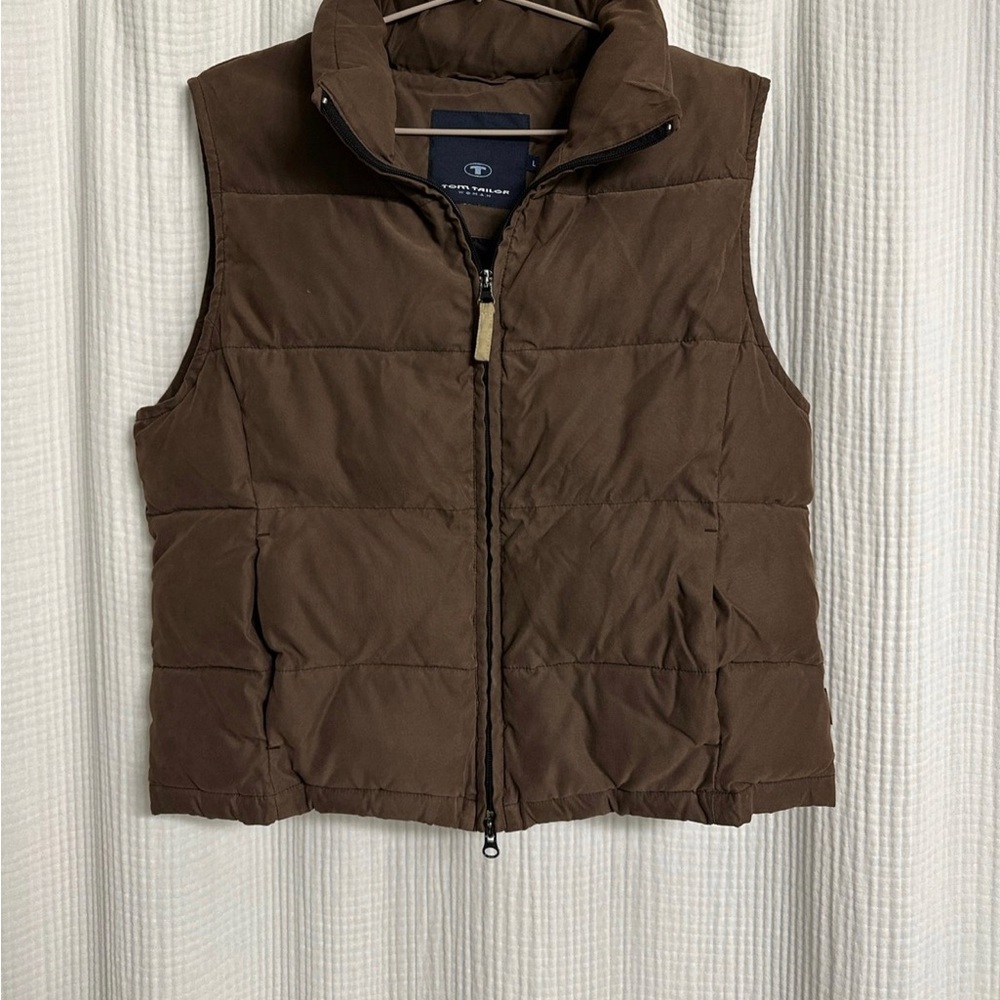 Brown Puffer Vest